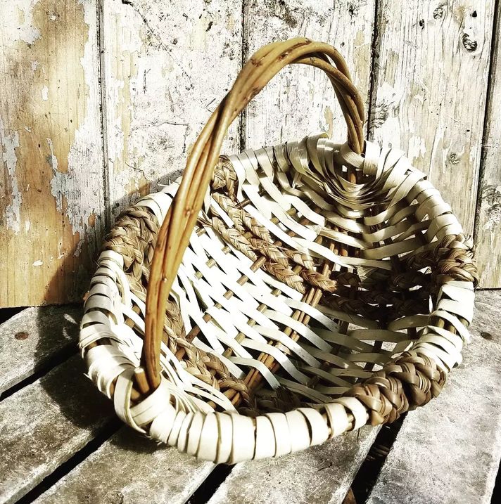 Hazel basket workshop – SOLD OUT – get in touch to be added to waiting list.