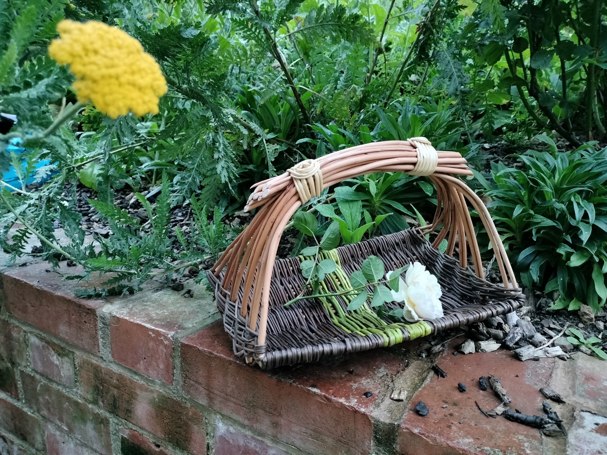 Sweet Pea Basket