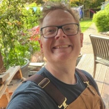 Maker - The Bumbling Basketeer (Simon Cooper)